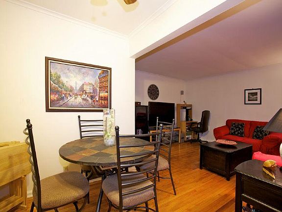 5th image of 14 Green Acres Dr APT 46