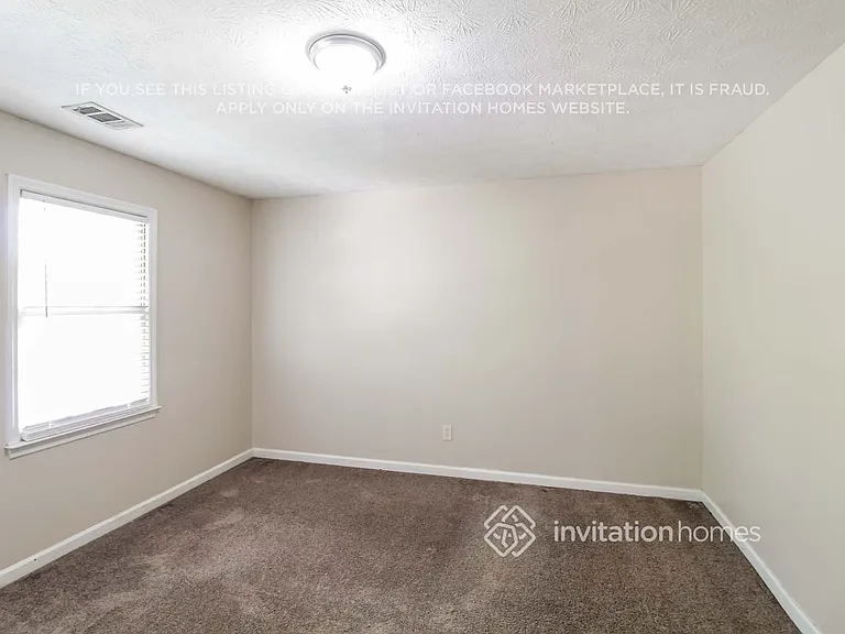 1740 Meadowchase Ct — Photo 9