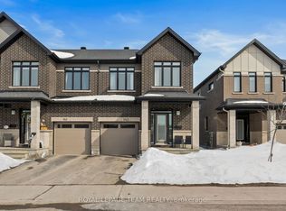 143 Avro Cir, Ottawa, ON K1K4K7