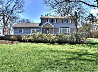 58 Astor Ct, Commack, NY 11725