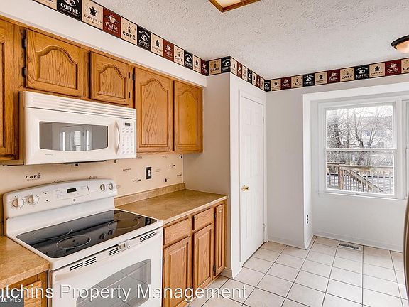5th image of 1409 Landis Cir