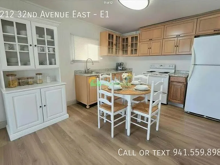 2212 32nd Ave E #E1 — Photo 5