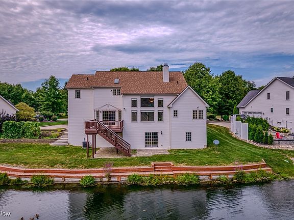 2nd image of 7673 Oak Meadow Dr