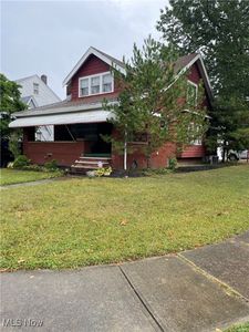 4771 S Hills Dr SW, Cleveland, OH, 44109