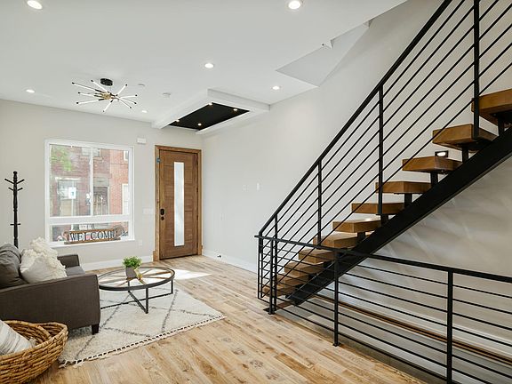 5th image of 1543 S Bambrey St