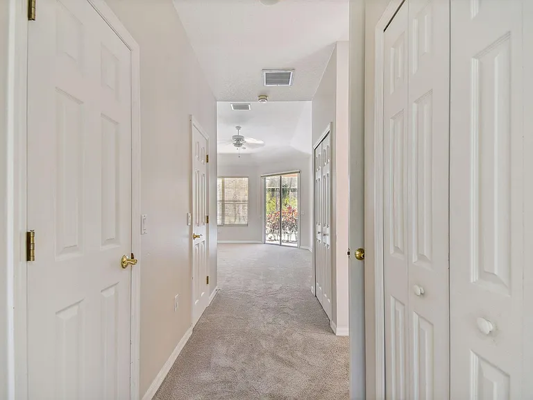 6815 Honeysuckle Trl — Photo 21