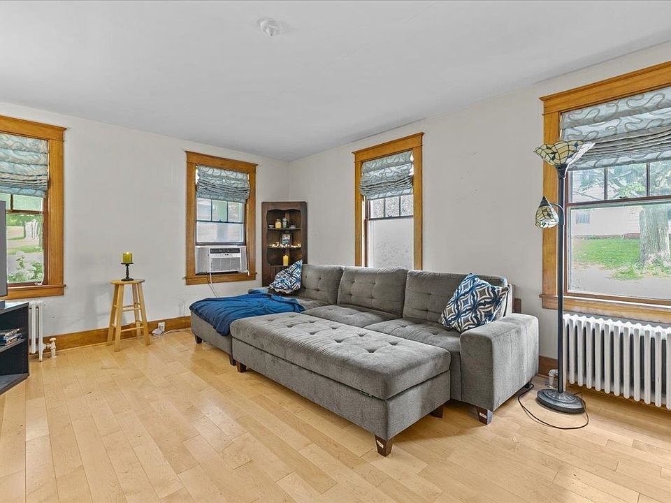 132 Fairfield Street, Saint Albans, VT 05478 Zillow