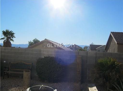 2nd image of 2723 Desert Stream Ct