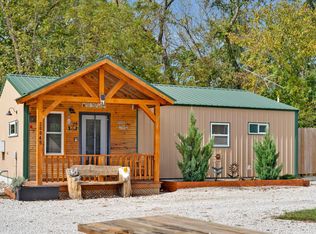 20045 E 1900th Rd, Fair Play, MO 65649