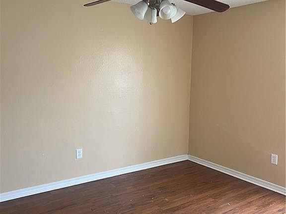 5th image of 1405 Cartier Dr