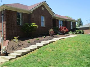 169 Spring Ct, Mount Washington, KY 40047