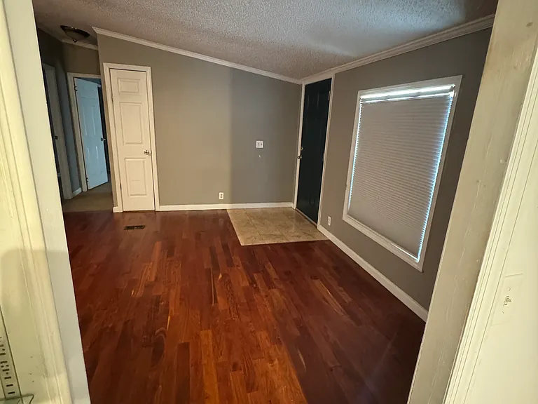2185 Lewie Rd — Photo 7