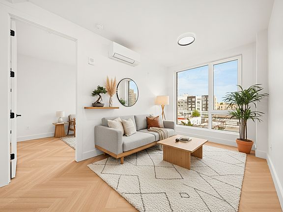 4th image of 34-16 38th St #4506