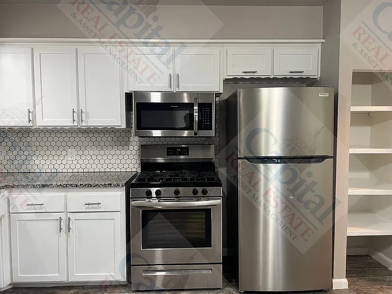 9409 Rhythm Rd — Photo 10