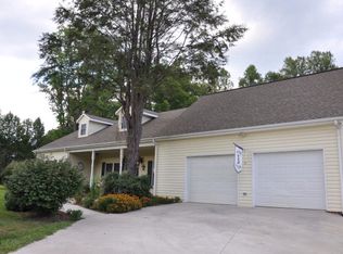 139 Fishing Creek Rd, Wilkesboro, NC 28697