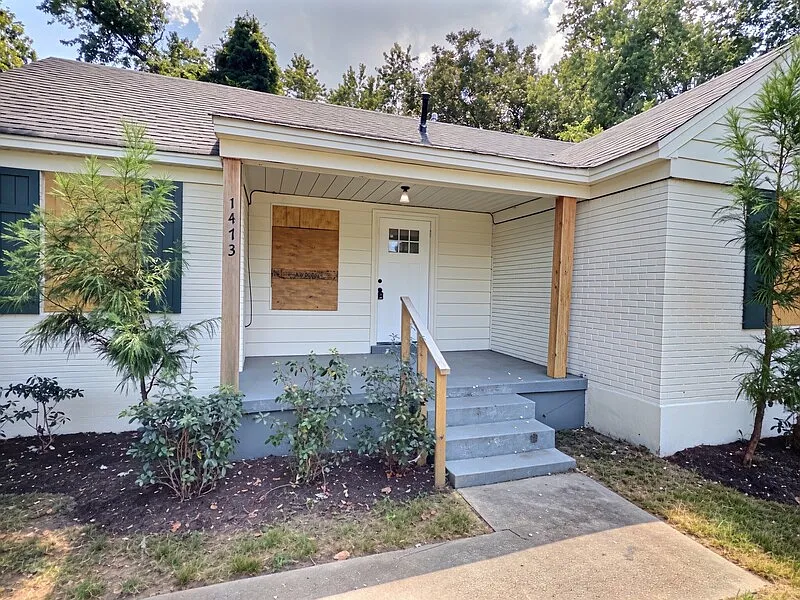 3 bed, 1.0 bath, 1304 sqft, $1,175 — Photo 4