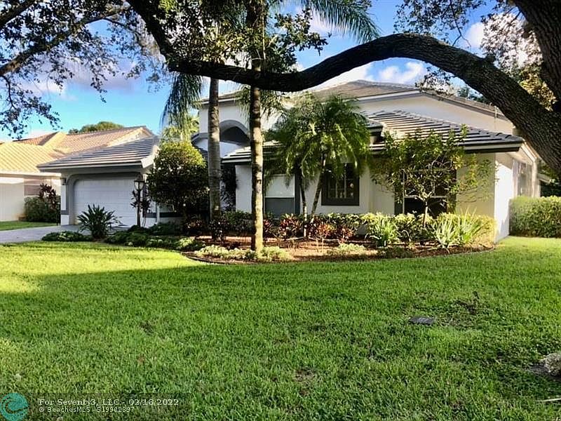 2nd image of 10130 NW 56th St