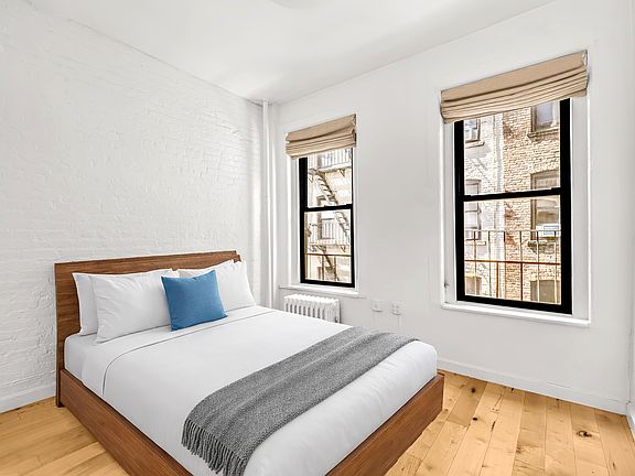 4th image of 131 Thompson St APT 3B