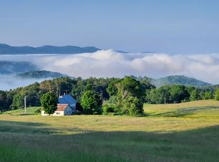 128 Valley View Rd, Waterford, VT 05819