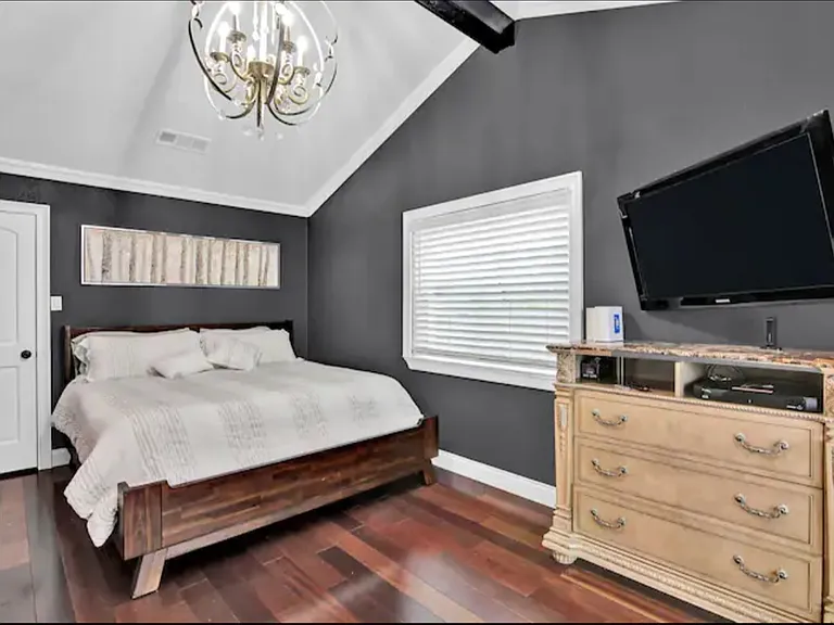 16340 Redbud Dr — Photo 31