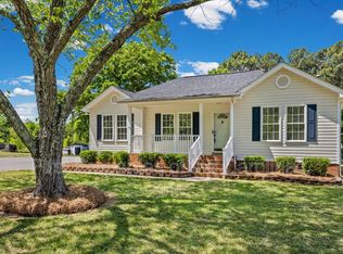 425 Griggs Rd, Clover, SC 29710