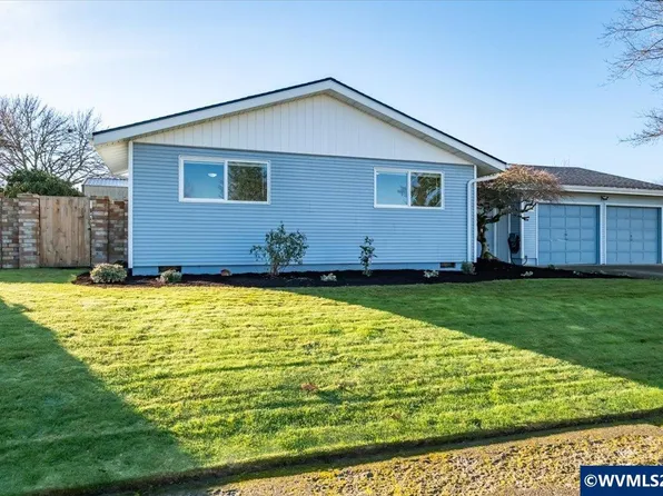 4578 Sesame St NE, Salem, OR 97305