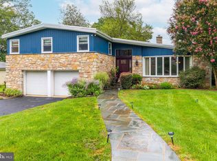 1413 Autumn Rd, Rydal, PA 19046