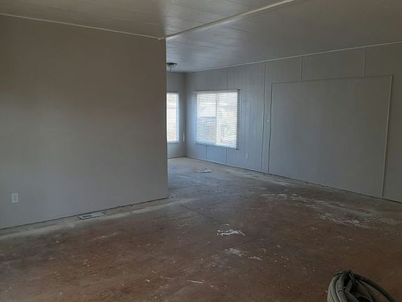 5th image of 1624 Palm St Unit 82