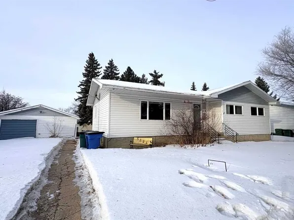5324 E 47th St, Provost, AB T0B 3S0
