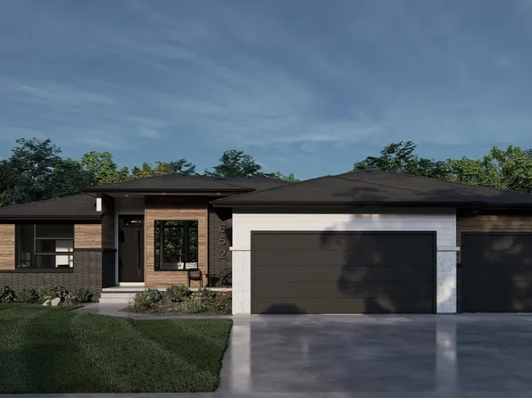 3652 S 218th Ave, Elkhorn, NE 68022