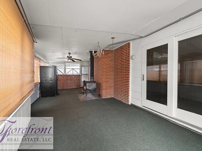 139 Marigold St — Photo 9