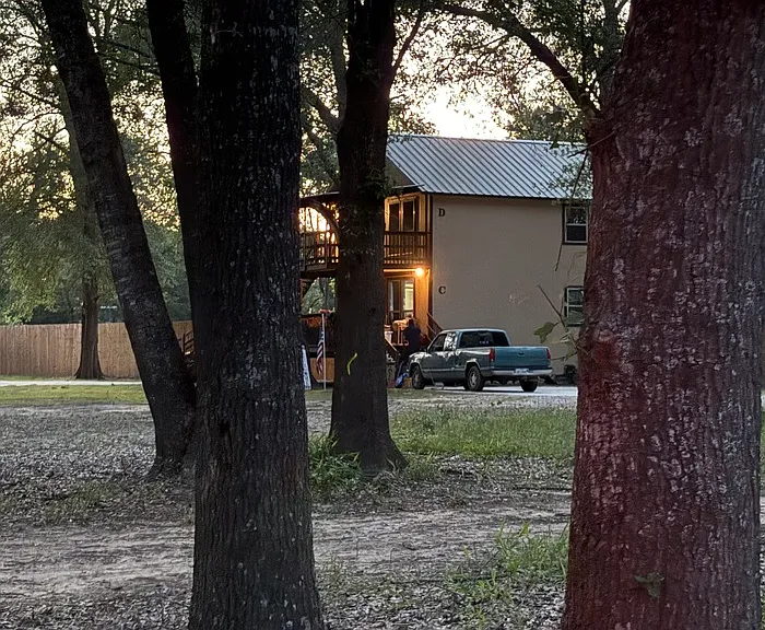 738 Old Pin Oak Rd — Photo 38