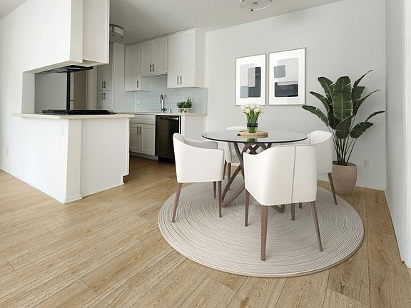5th image of 1243 Wellesley Ave APT 10