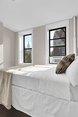 Rented by Cooper & Cooper Real Estate | media 38