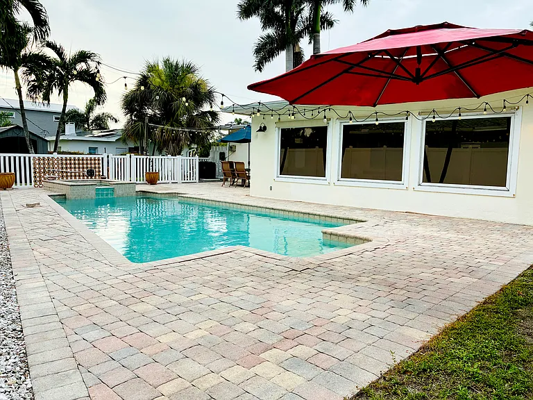 1226 Twin Palm Dr — Photo 7