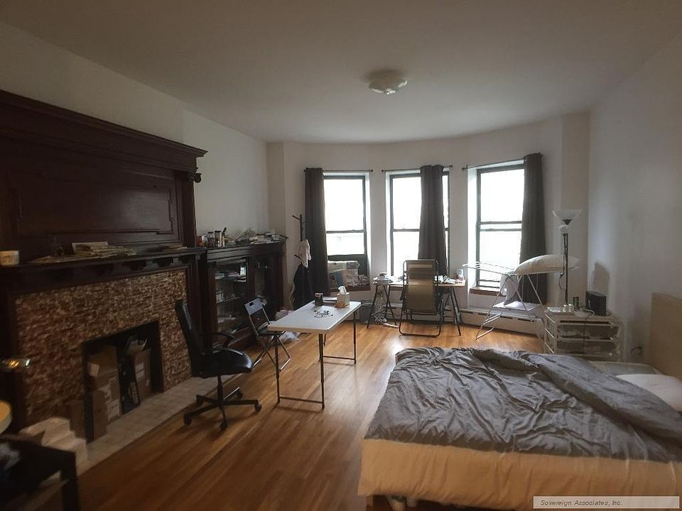 1st image of 306 W 106th St APT 3F