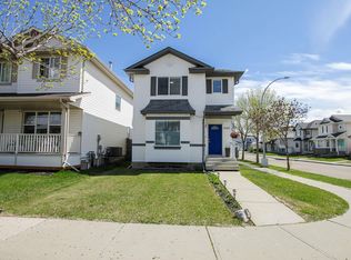 17311 90th St NW, Edmonton, AB T5Z3W6