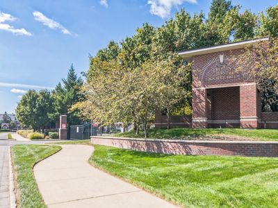 10 Buttonwood St, Jersey City, NJ, 07305