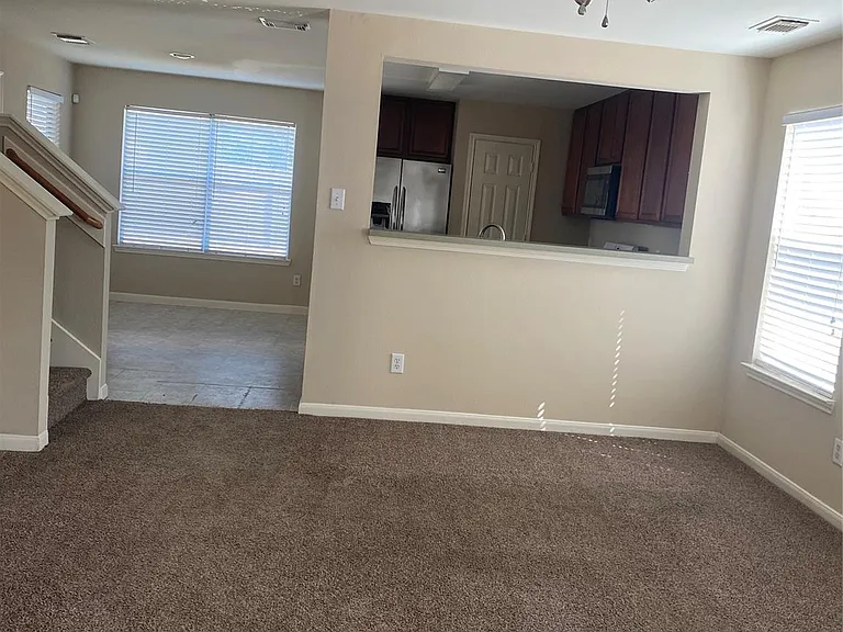 29618 Evergreen Hills Dr — Photo 19