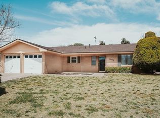 1309 10th St, Shallowater, TX 79363