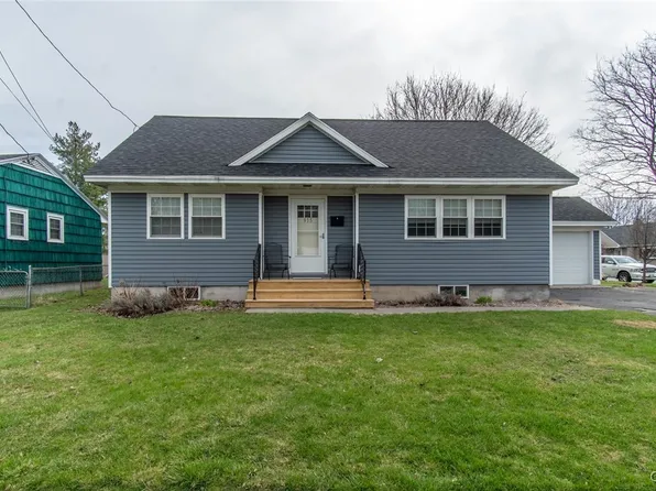 915 Holcomb St, Watertown, NY 13601
