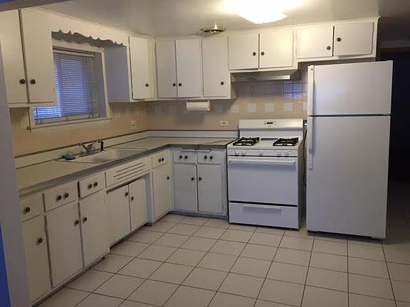 2nd image of 2442 N 78th Ct #Garden