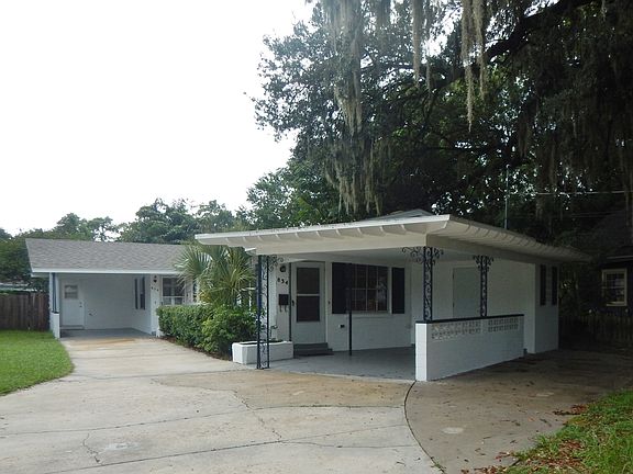 2nd image of 834 N Hyer Ave