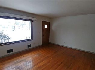 3205 Olive St, Racine, WI 53405