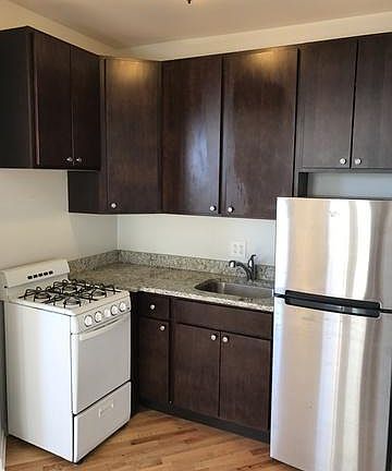 4th image of 7606 N Paulina St APT 306
