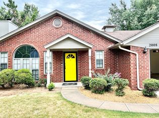 2008 W Rockypoint Dr, Edmond, OK 73003