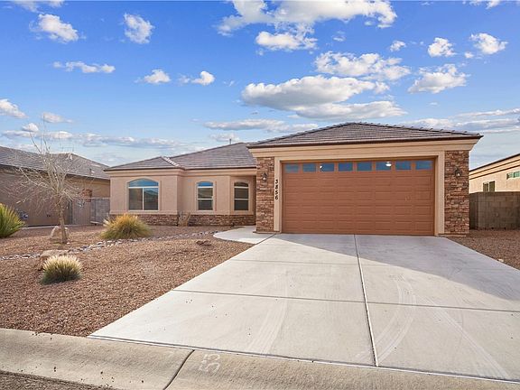 2nd image of 3856 E Mcvicar Avenue