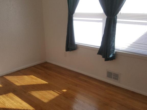 4th image of 1101 Maudslay Ave