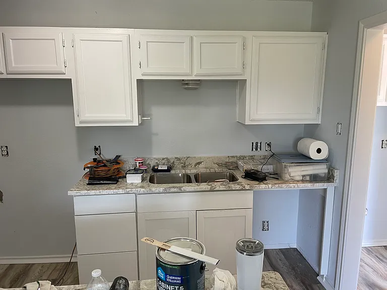 601 FM 272 — Photo 9