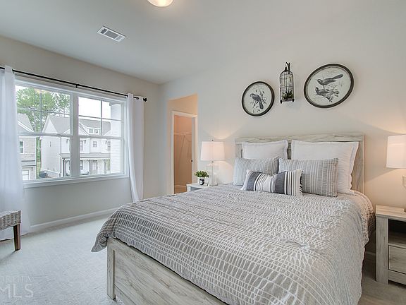 5th image of 4159 Brookmont Way